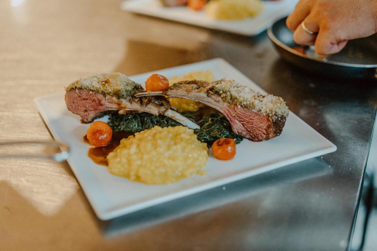 Hotel Waldeck Mit Restaurant "Florian'S" 펠트베르크 외부 사진
