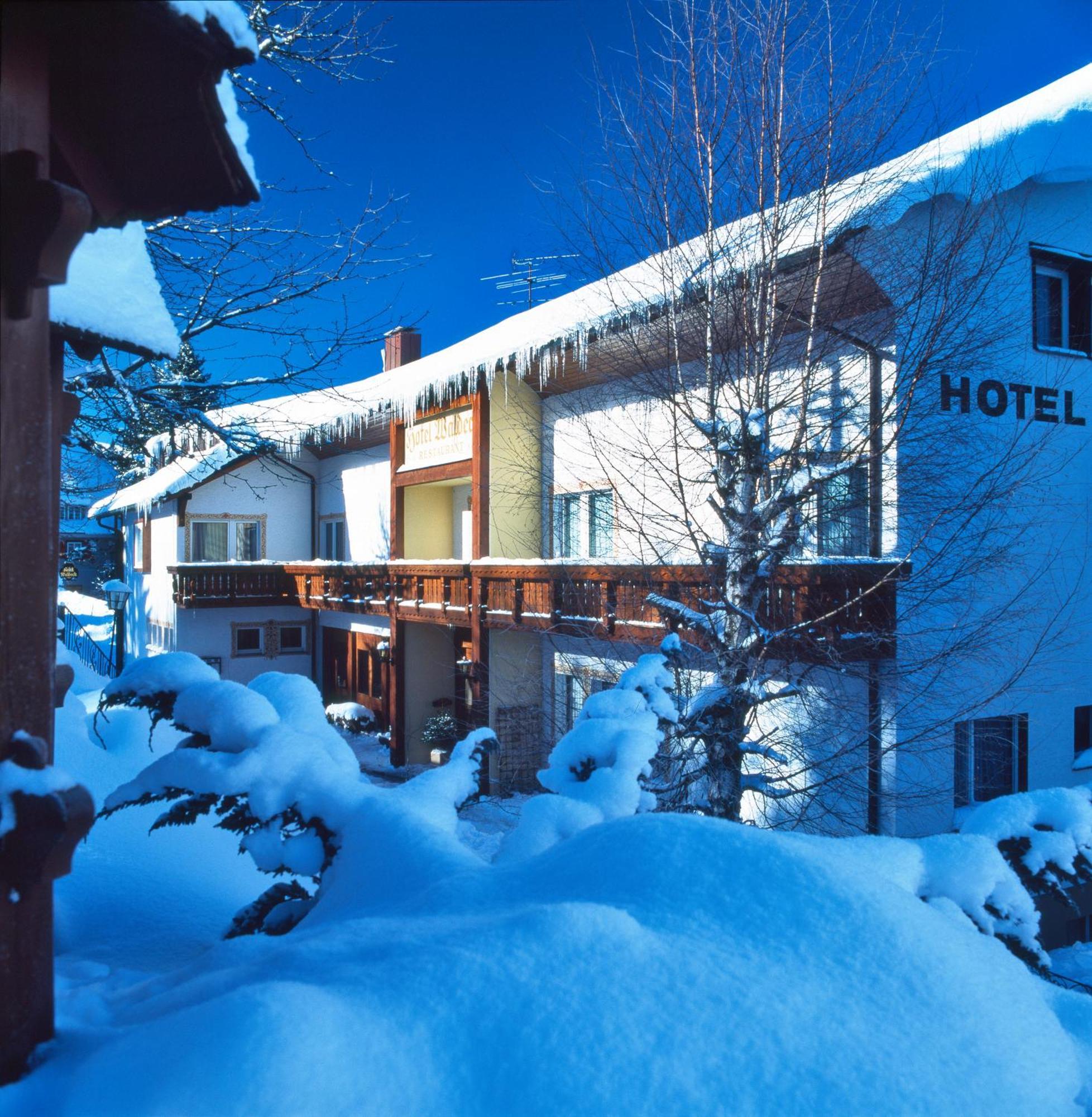 Hotel Waldeck Mit Restaurant "Florian'S" 펠트베르크 외부 사진
