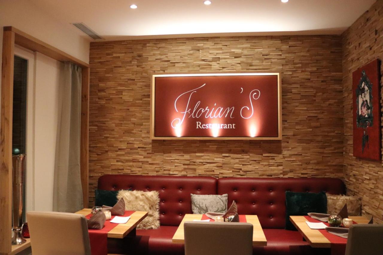 Hotel Waldeck Mit Restaurant "Florian'S" 펠트베르크 외부 사진